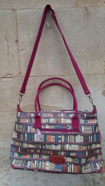 Vendula London - Christmas Library Bonnie weekender
