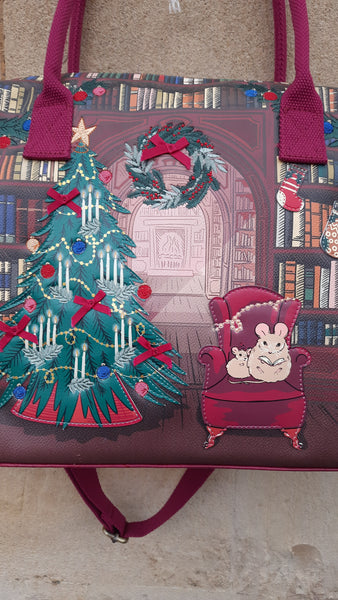 Vendula London - Christmas Library Bonnie weekender